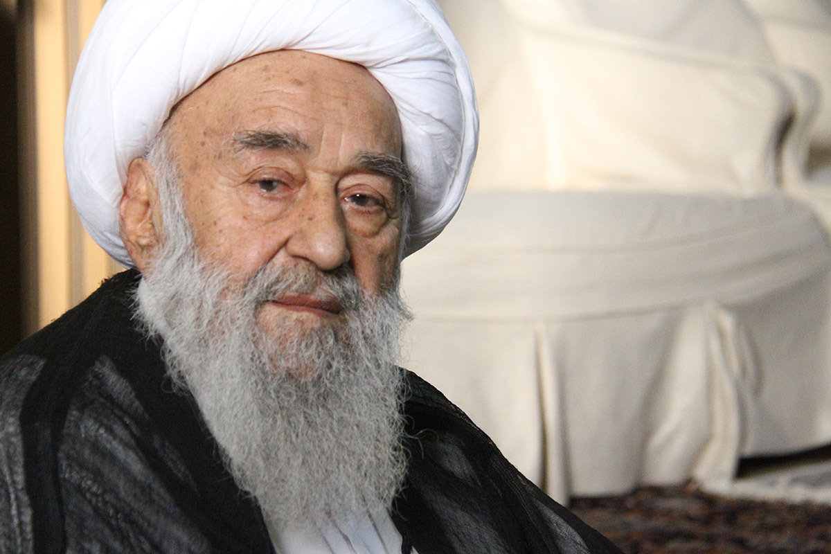 انتقال آیت الله شاه آبادی به بخش مراقبت های ویژه