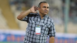 مخالفت با استعفای سرمربی ملوان