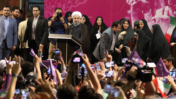 کارنامه ما در مدت چهار سال روشن است