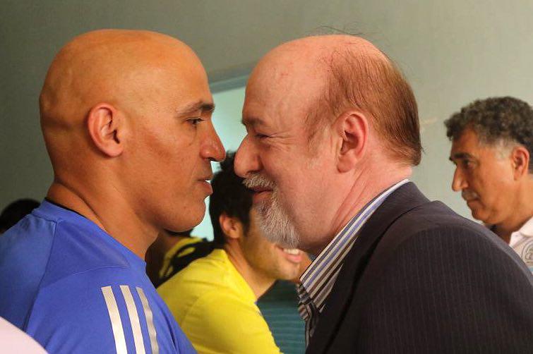 از شما عذر خواهی می کنیم/تیم در حال بررسی و عیب یابی است از شما عذر خواهی می کنیم/تیم در حال بررسی و عیب یابی است