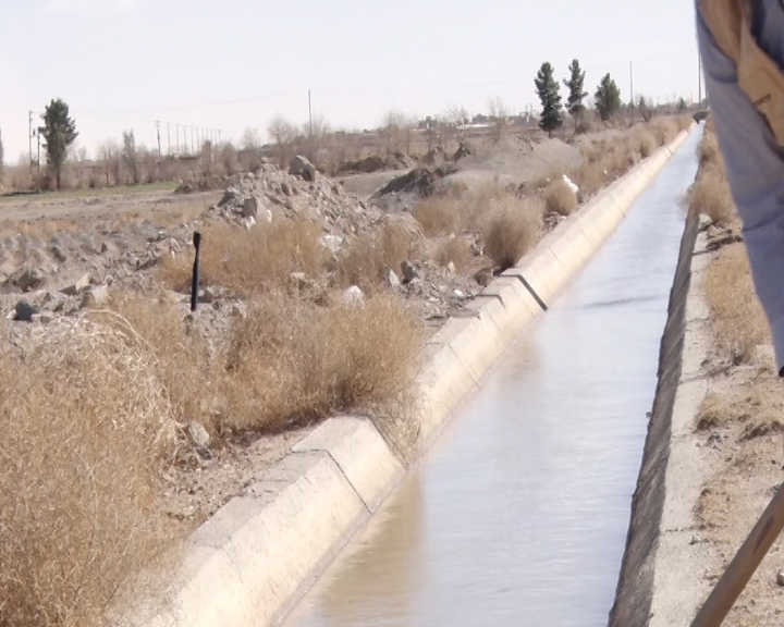 زاینده رود من کو؟(خبر در حال بارگذاری) زاینده رود من کو؟(خبر در حال بارگذاری)