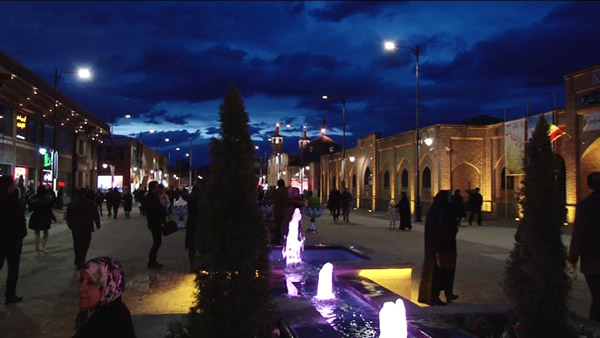 استقبال مردم اردبیل از پیاده راه عالی قاپو