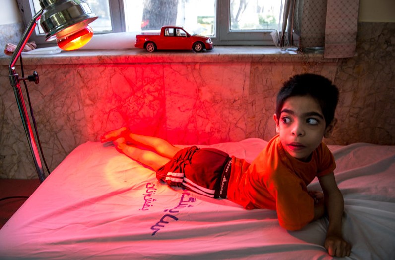 از كودكی تا بزرگسالی در آسایشگاه