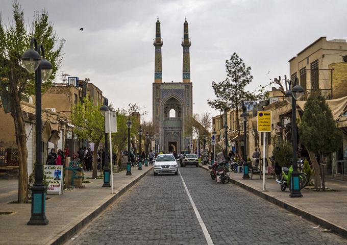 پیاده راه هایی برای پذیرایی در یزد پیاده راه هایی برای پذیرایی در یزد