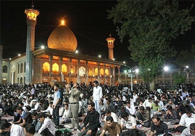 نخستین شب احیای رمضان در حرم شاهچراغ (ع)