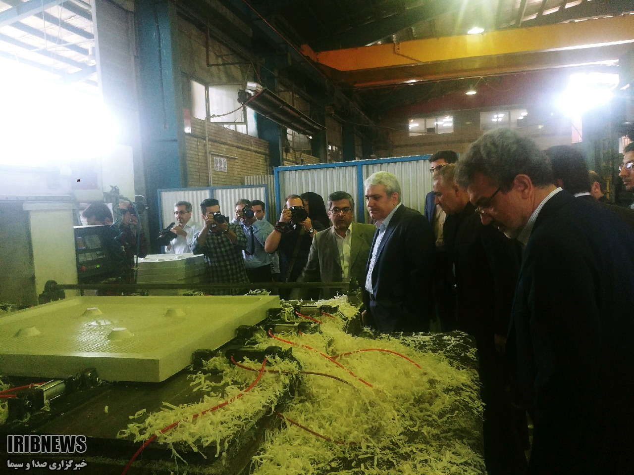 بازدیدمعاون رئیس‌جمهور از شرکت‌های دانش‎بنیان زنجان