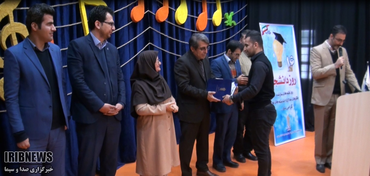 دانشجویان نقش محوری در توسعه کشور دارند