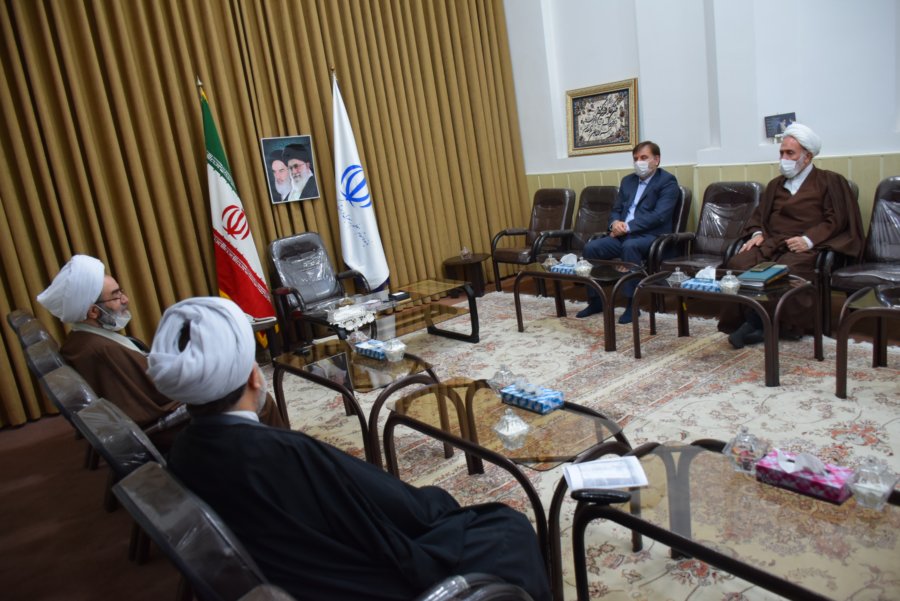 دیدار استاندار با نماینده ولی فقیه در گیلان دیدار استاندار با نماینده ولی فقیه در گیلان