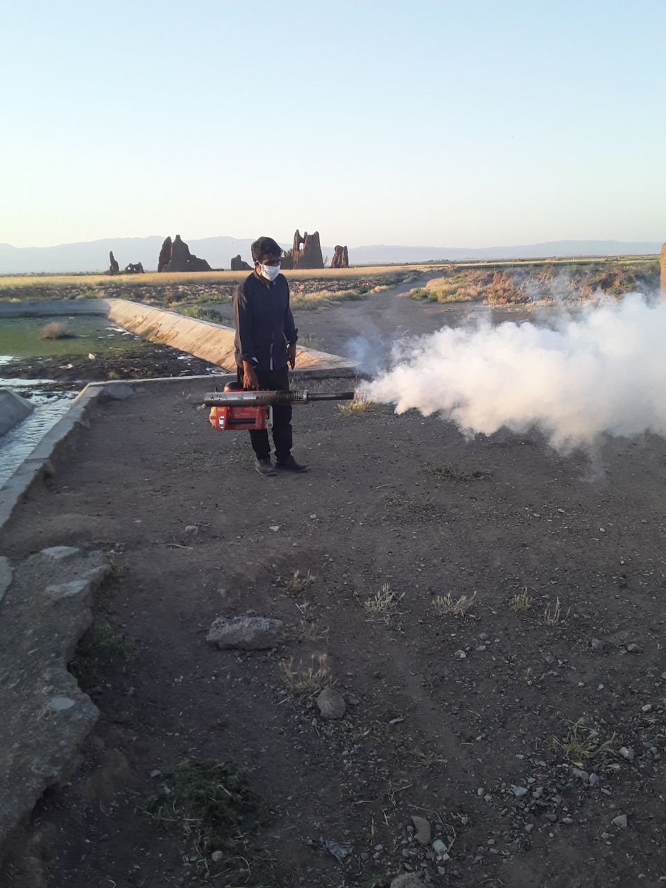 عملیات جونده کشی با هدف حذف مخازن بیماری سالک در بخش روداب عملیات جونده کشی با هدف حذف مخازن بیماری سالک در بخش روداب