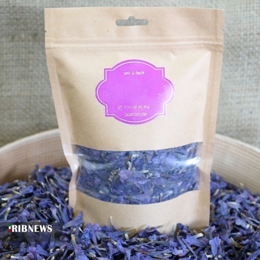 دمنوش لاجوردی مادربزرگ در فنجان شکسته فروش و فرآوری دمنوش لاجوردی مادربزرگ در فنجان شکسته فروش و فرآوری