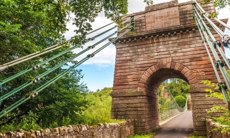 خاص&zwnj;ترین پل&zwnj;های معلق دنیا را بشناسید