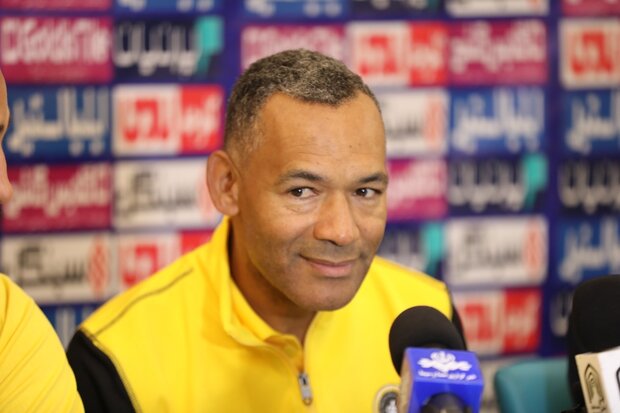 اظهارات سرمربی تیم سپاهان بعد از برد پرسپولیس اظهارات سرمربی تیم سپاهان بعد از برد پرسپولیس