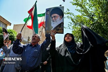 راهپیمایی مردم قم در روز قیام تاریخی ۱۵ خرداد