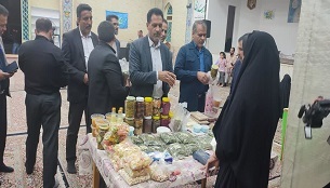 نمایشگاه توانمندی‌های مددجویان کمیته امداد امام خمینی(ره)راور