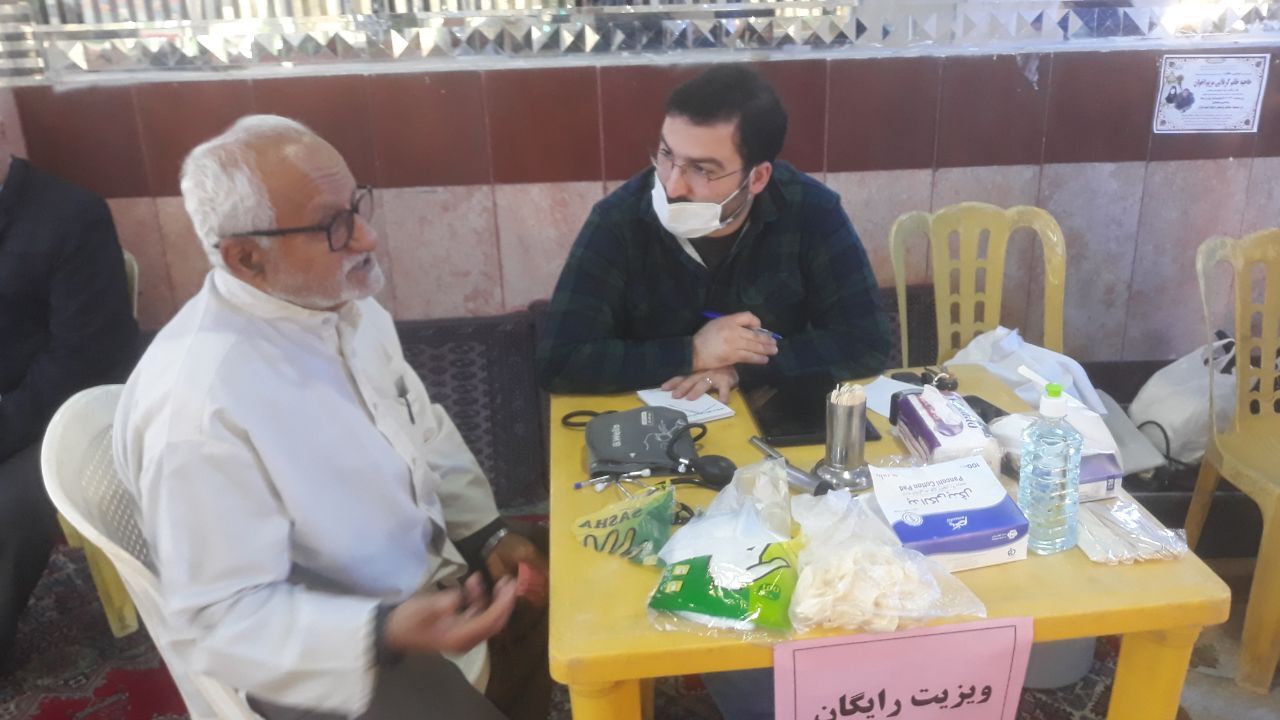 معاینه رایگان هزار و ۵۰۰ بیمار در گیلان معاینه رایگان هزار و ۵۰۰ بیمار در گیلان