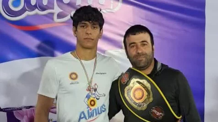 نایب قهرمانی آزادکار قمی در رقابتهای جام عبدالله موحد نایب قهرمانی آزادکار قمی در رقابتهای جام عبدالله موحد