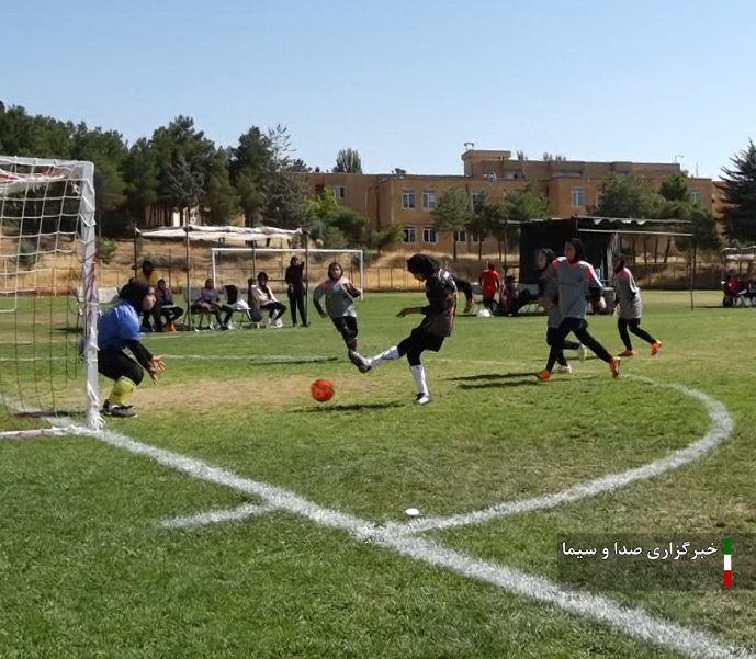 تیم فارس، بر سکوی نخست مسابقات مینیفوتبال بانوان روستاییان کشور تیم فارس، بر سکوی نخست مسابقات مینیفوتبال بانوان روستاییان کشور