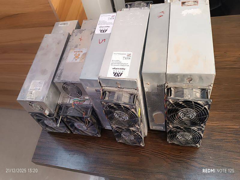 کشف ۴ دستگاه ماینر فاقد مجوز در مرودشت