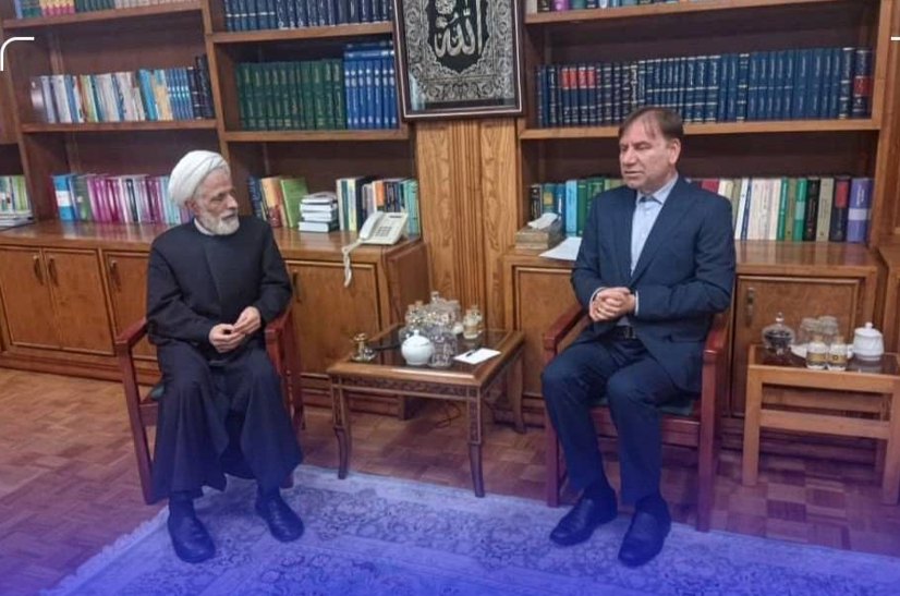 دفاتر و حساب شرکت‌های بزرگ به بوشهر منتقل شود