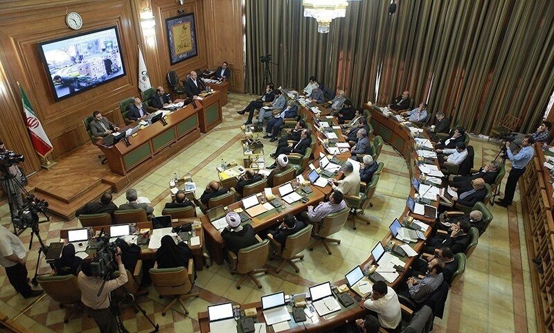 بررسی لایحه ساماندهی دفاتر خدمات الکترونیک شهر تهران در صحن شورا