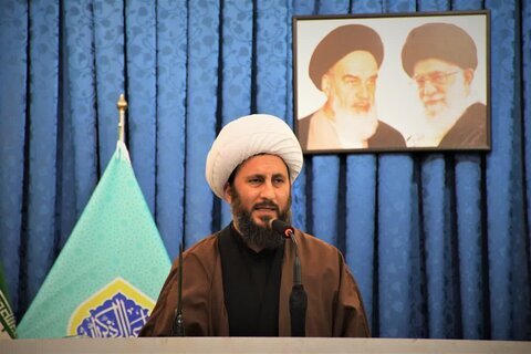 تأکید امام جمعه خوی بر مقابله با شایعه‌پراکنان