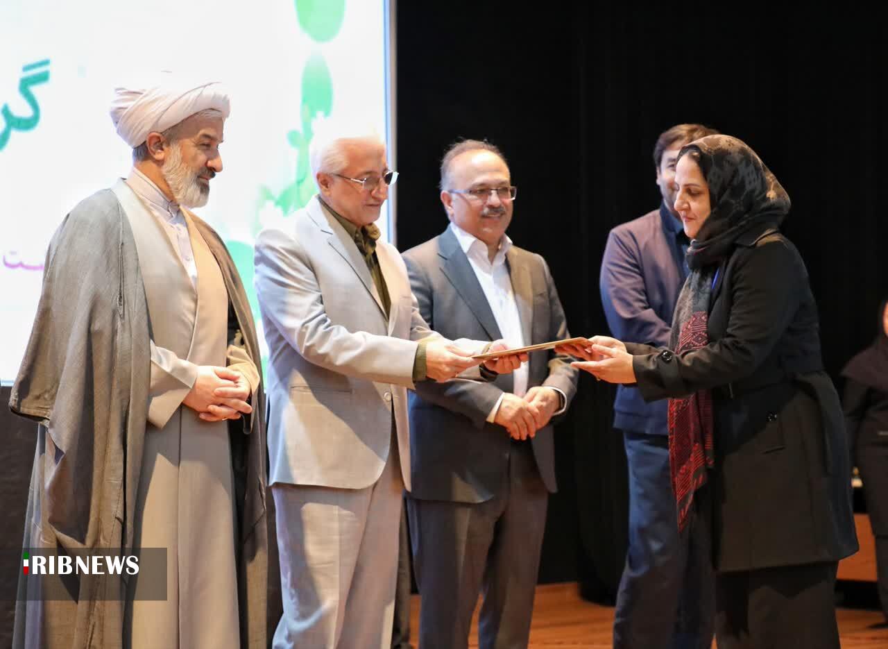 پرستاران نماد مهربانی، ایثار و مسئولیت‌پذیری هستند