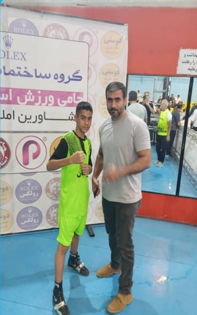 کسب مقام اول مسابقات مشت زنی قهرمانی کشور در رده نونهالان توسط ورزشکار آبادانی کسب مقام اول مسابقات مشت زنی قهرمانی کشور در رده نونهالان توسط ورزشکار آبادانی