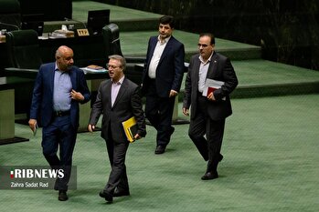 صحن علنی مجلس شورای اسلامی / ۶ آبان ۱۴۰۴