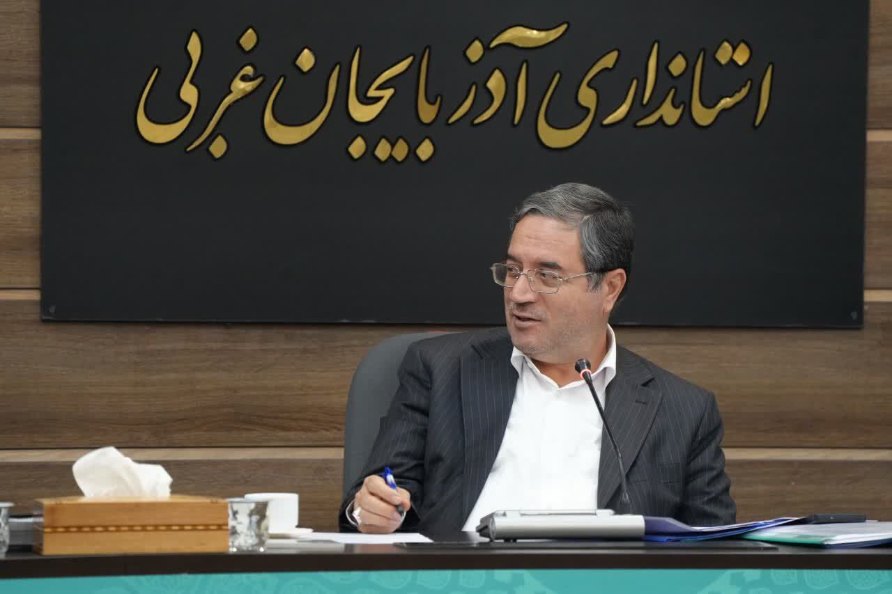 فرمانداران محور توسعه شهرستان‌ها هستند