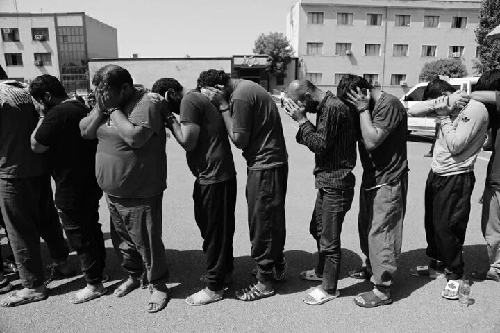 دستگیری ۲۵ محکوم فراری در لنجان دستگیری ۲۵ محکوم فراری در لنجان