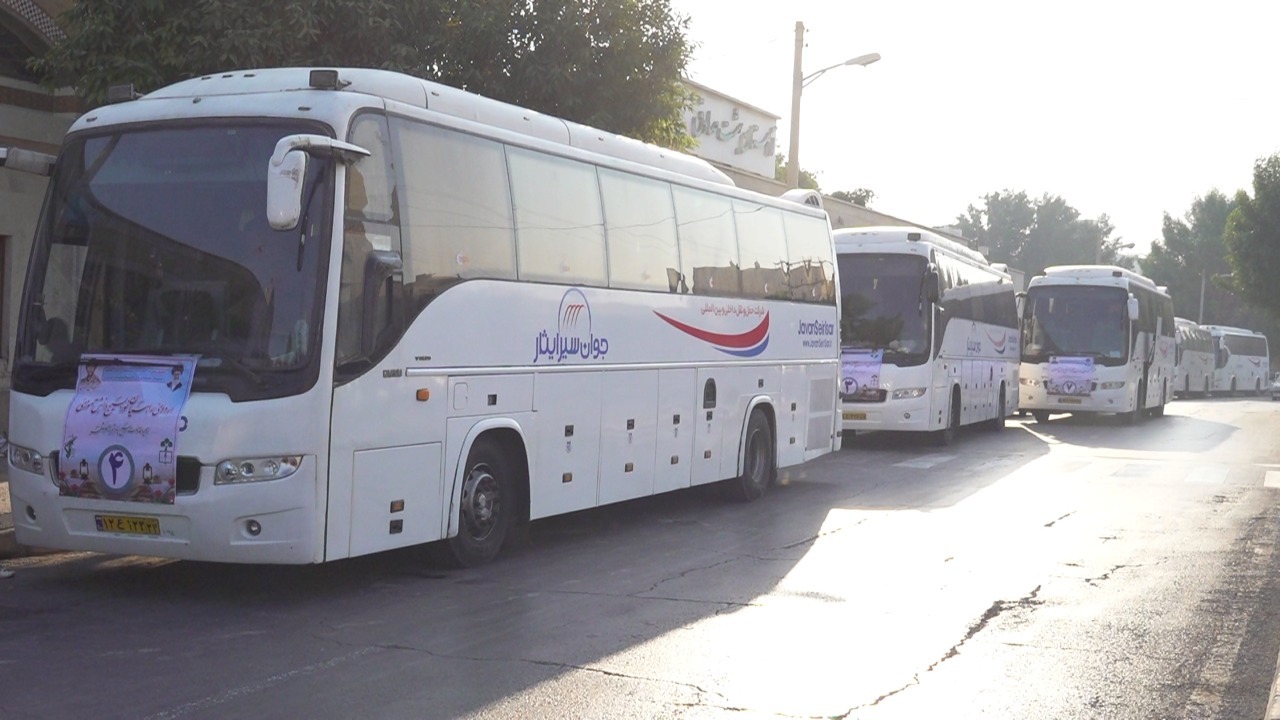 راهی‌شدن دانش‌آموزان پسر بوشهر به‌سوی سرزمین ایثار و نور