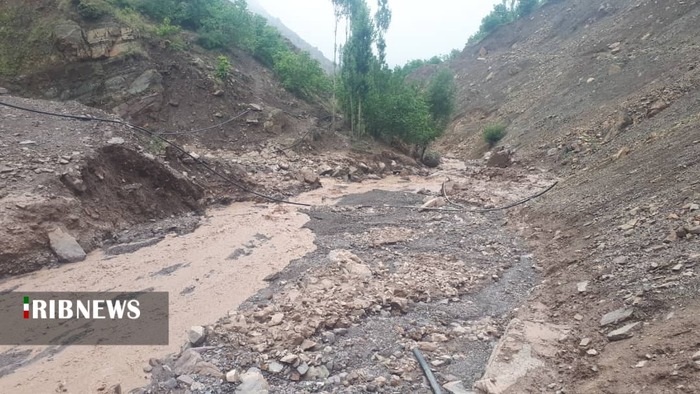 خسارت سیل به سردهنه های کشاورزی و لوله های آب شرب روستاهای الموت شرقی